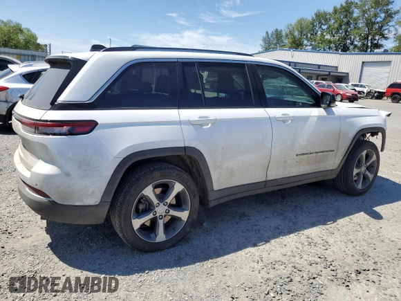 2024 Jeep Grand Cherokee with VIN 1C4RJYB64RC681828, listed as a Copart auction lot 59544685 with 24,883 mi miles and Salvage title. Bid and sale history available at DreamBid. Image 3.