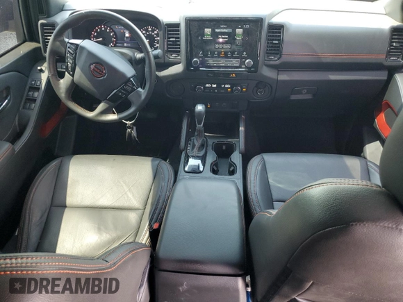 2024 Nissan Frontier SV z VIN 1N6ED1EJ9RN612373, wystawiony jako Copart lot #56167395 z przebiegiem 29 620 mil mil oraz Szkoda całkowita • Salvage title. Historia ofert i sprzedaży dostępna na DreamBid. Obrazek 8.