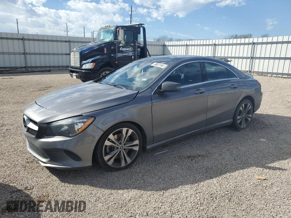 2018 Mercedes-Benz CLA 250 z VIN WDDSJ4GB2JN567499, wystawiony jako Copart lot #41745375 z przebiegiem 71 457 mil mil oraz Czysty tytuł • Clean title. Historia ofert i sprzedaży dostępna na DreamBid. Obrazek 1.
