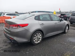 2018 Kia Optima LX with VIN 5XXGT4L3XJG253653, listed as a IAAI auction lot 41316235 with 84,261 mi miles. Bid and sale history available at carsss.com. Image 4.