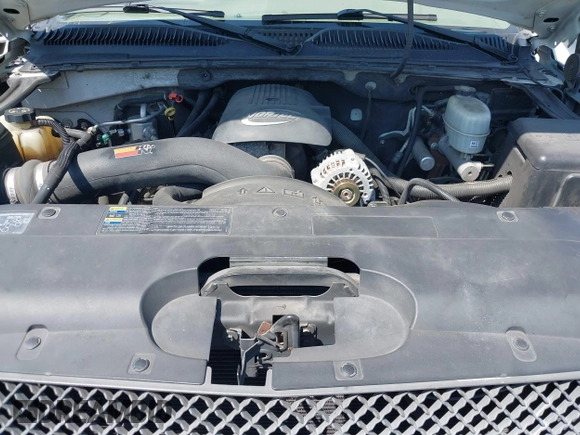 2004 Chevrolet Avalanche Z66 with VIN 3GNEC12T24G299896, listed as a IAAI auction lot 42409451 with 256,446 mi miles and . Bid and sale history available at DreamBid. Image 10.