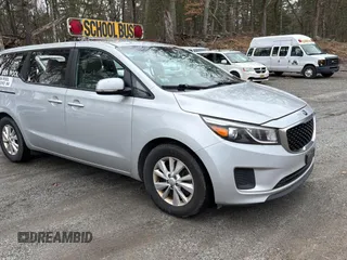 2018 Kia Sedona L with VIN KNDMA5C17J6406890, listed as a Copart auction lot 50894825 with 127,154 mi miles and Clean Title. Bid and sale history available at carsss.com. Image 1.