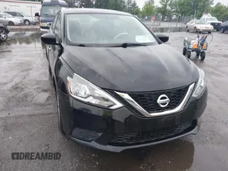 2017 Nissan Sentra SR z VIN 3N1AB7AP1HY213272, wystawiony jako IAAI lot #42305882 z przebiegiem 120 918 mil mil oraz . Historia ofert i sprzedaży dostępna na DreamBid. Obrazek 6.