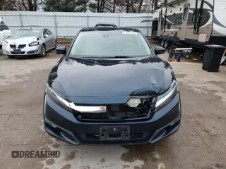 2018 Honda Clarity with VIN JHMZC5F18JC004257, listed as a Copart auction lot 71476912 with 65,805 mi miles. Bid and sale history available at carsss.com. Image 5.