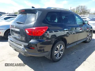 2019 Nissan Pathfinder Platinum with VIN 5N1DR2MM2KC610110, listed as a IAAI auction lot 41811572 with 55,459 mi miles and . Bid and sale history available at DreamBid. Image 4.