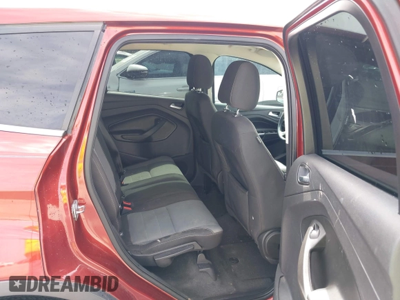 2014 Ford Escape SE z VIN 1FMCU0GX3EUD58029, wystawiony jako IAAI lot #41737972 z przebiegiem 110 155 mil mil oraz . Historia ofert i sprzedaży dostępna na DreamBid. Obrazek 8.
