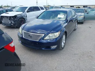2010 Lexus LS 460 с VIN JTHCL5EF2A5007615, выставлен на аукционе IAAI как лот 42548904 с пробегом 199 235 миль миль и . История ставок и продаж доступна на DreamBid. Изображение 2.