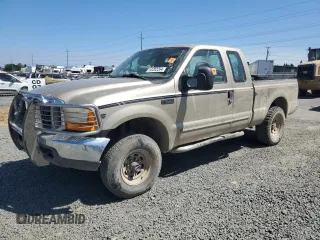 2000 Ford Super Duty F-250 XL with VIN 1FTNX21S6YED26896, listed as a Copart auction lot 78841974 with 206,840 mi miles and Salvage Title. Bid and sale history available at carsss.com. Image 1.