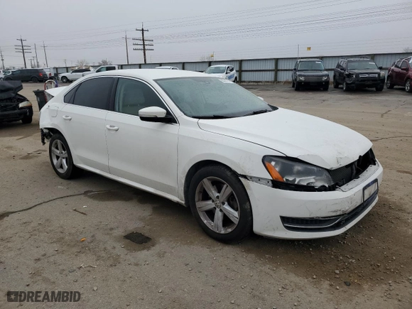 2014 Volkswagen Passat SE with VIN 1VWBP7A31EC011873, listed as a Copart auction lot 83837314 with 147,892 mi miles and Salvage Title. Bid and sale history available at carsss.com. Image 4.