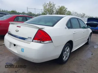 2009 Chevrolet Impala LT with VIN 2G1WT57K091158967, listed as a IAAI auction lot 42188822 with 117,827 mi miles and . Bid and sale history available at DreamBid. Image 4.