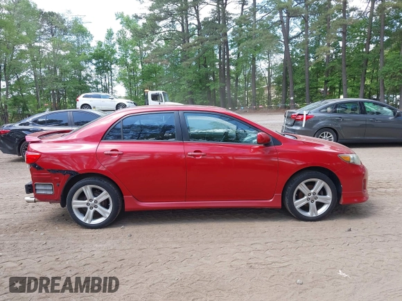 2013 Toyota Corolla L with VIN 2T1BU4EE0DC040504, listed as a IAAI auction lot 42142702 with 102,459 mi miles. Bid and sale history available at carsss.com. Image 14.