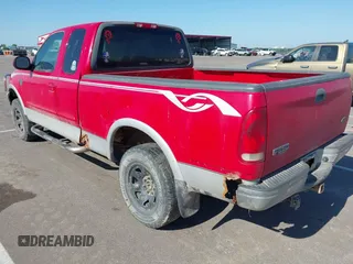 1999 Ford F-250 with VIN 1FTPX28L1XKB97599, listed as a IAAI auction lot 42523803 with 357,976 mi miles and . Bid and sale history available at DreamBid. Image 3.