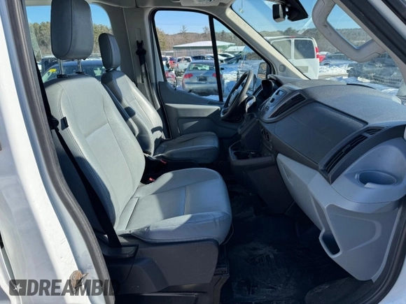 2015 Ford Transit Passenger XL with VIN 1FBAX2CM7FKB31826, listed as a Copart auction lot 46722565 with 261,354 mi miles and Clean Title. Bid and sale history available at carsss.com. Image 5.