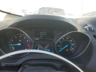 2014 Ford Escape SE with VIN 1FMCU0GX1EUD38118, listed as a Copart auction lot 45914145 with 134,079 mi miles and Salvage Title. Bid and sale history available at carsss.com. Image 9.