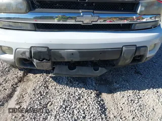 2004 Chevrolet TrailBlazer EXT LT with VIN 1GNET16S246147331, listed as a IAAI auction lot 40595061 with 223,984 mi miles. Bid and sale history available at carsss.com. Image 6.