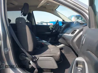 2017 Dodge Journey SE with VIN 3C4PDCABXHT662235, listed as a IAAI auction lot 41767844 with Not Provided miles and . Bid and sale history available at DreamBid. Image 5.