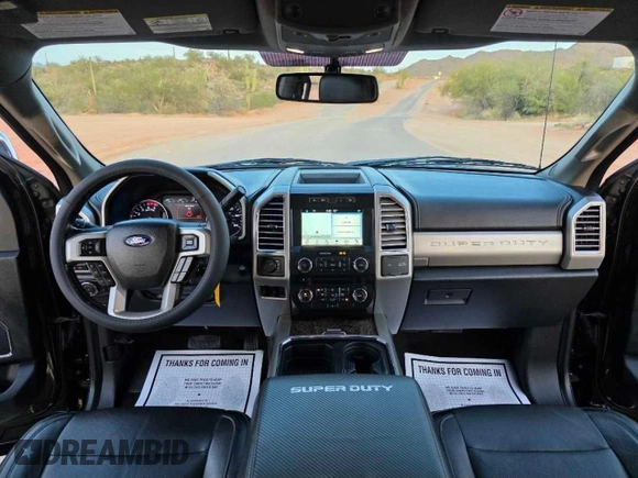 2017 Ford F-350 Lariat z VIN 1FT8W3DT9HEB35354, wystawiony jako Copart lot #62606095 z przebiegiem 191 407 mil mil oraz Czysty tytuł • Clean title. Historia ofert i sprzedaży dostępna na DreamBid. Obrazek 9.