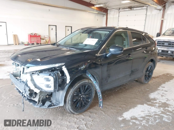 2024 Mitsubishi Eclipse Cross LE z VIN JA4ATVAA2RZ013156, wystawiony jako IAAI lot #41723043 z przebiegiem 21 840 mil mil oraz . Historia ofert i sprzedaży dostępna na DreamBid. Obrazek 17.