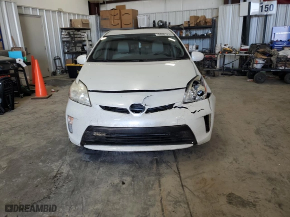 2014 Toyota Prius Four with VIN JTDKN3DU0E1775313, listed as a Copart auction lot 88687875 with 177,450 mi miles and Salvage Title. Bid and sale history available at carsss.com. Image 5.
