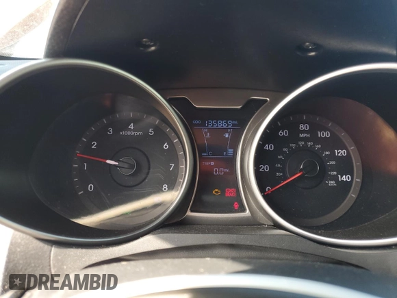 2013 Hyundai Veloster w/Gray Int z VIN KMHTC6AD1DU103219, wystawiony jako Copart lot #60426875 z przebiegiem 135 869 mil mil oraz Szkoda całkowita • Salvage title. Historia ofert i sprzedaży dostępna na DreamBid. Obrazek 9.