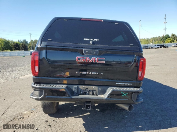 2020 GMC Sierra 3500HD Denali with VIN 1GT49WEY7LF125605, listed as a Copart auction lot 73732644 with 33,815 mi miles and Salvage Title. Bid and sale history available at carsss.com. Image 6.