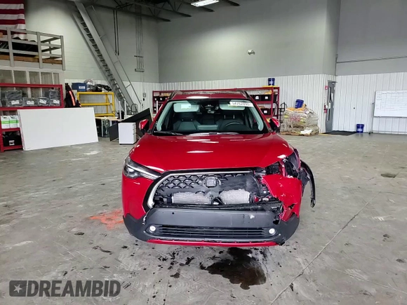 2023 Toyota Corolla Cross XLE z VIN 7MUDAABG8PV066758, wystawiony jako Copart lot #54762895 z przebiegiem 26 152 mil mil oraz Szkoda całkowita • Salvage title. Historia ofert i sprzedaży dostępna na DreamBid. Obrazek 15.