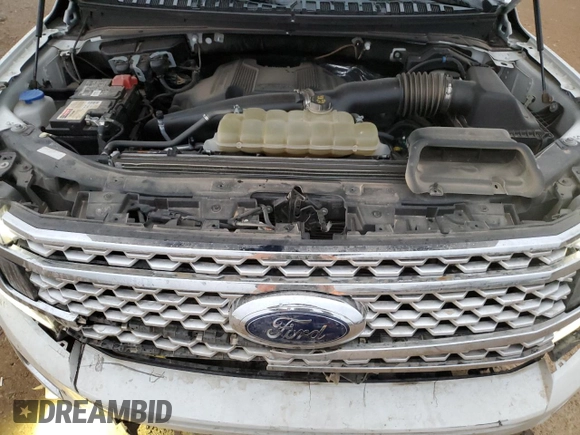 2020 Ford Expedition Platinum with VIN 1FMJU1MT6LEA65120, listed as a Copart auction lot 47950755 with 69,628 mi miles and Salvage Title. Bid and sale history available at carsss.com. Image 12.