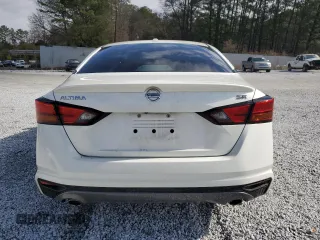 2019 Nissan Altima SR with VIN 1N4BL4CVXKC209736, listed as a Copart auction lot 48534995 with 81,525 mi miles and Salvage Title. Bid and sale history available at carsss.com. Image 6.