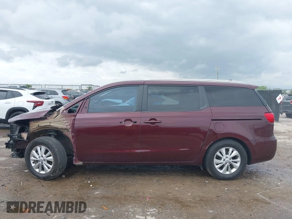 2017 Kia Sedona LX with VIN KNDMB5C16H6237873, listed as a IAAI auction lot 41914092 with 105,900 mi miles and . Bid and sale history available at DreamBid. Image 15.