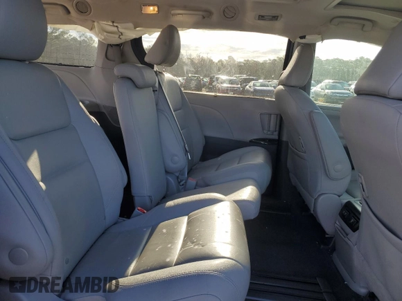 2020 Toyota Sienna XLE Auto Access Seat with VIN 5TDYZ3DC4LS073596, listed as a Copart auction lot 48262685 with 59,145 mi miles and Salvage Title. Bid and sale history available at carsss.com. Image 11.