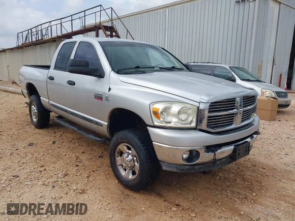 2007 Dodge Ram 2500 SLT with VIN 3D7KS28C67G740421, listed as a IAAI auction lot 42108076 with 402,925 mi miles. Bid and sale history available at carsss.com. Image 1.