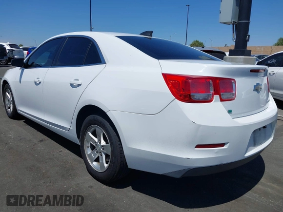 2015 Chevrolet Malibu LS with VIN 1G11A5SL0FF122278, listed as a IAAI auction lot 42095636 with 111,911 mi miles and . Bid and sale history available at DreamBid. Image 3.