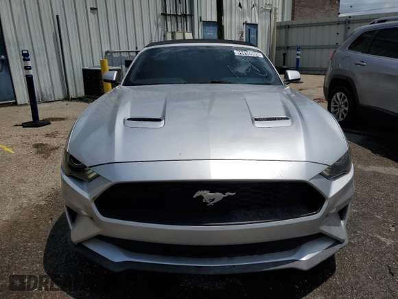 2019 Ford Mustang EcoBoost with VIN 1FATP8UH8K5138680, listed as a Copart auction lot 61416985 with 123,280 mi miles and Clean title. Bid and sale history available at DreamBid. Image 5.