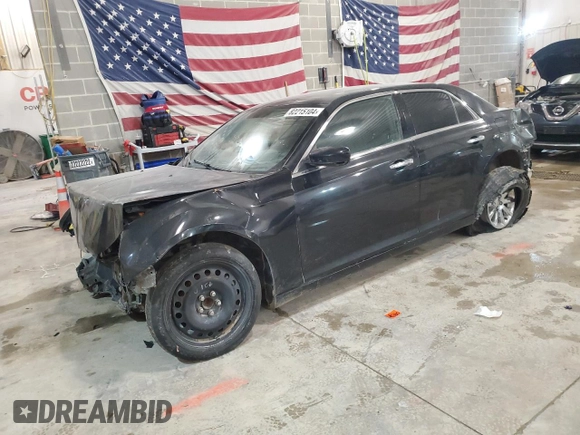 2014 Chrysler 300 with VIN 2C3CCAEG9EH264776, listed as a Copart auction lot 82215104 with 0 mi miles and Salvage Title. Bid and sale history available at carsss.com. Image 1.