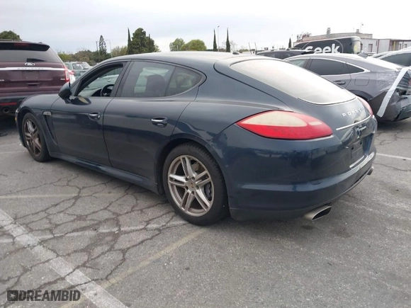2012 Porsche Panamera with VIN WP0AA2A72CL071163, listed as a IAAI auction lot 41765734 with 102,774 mi miles. Bid and sale history available at carsss.com. Image 3.