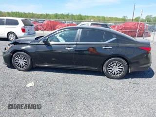 2021 Nissan Altima S z VIN 1N4BL4BV9MN351701, wystawiony jako IAAI lot #42094722 z przebiegiem 38 059 mil mil oraz . Historia ofert i sprzedaży dostępna na DreamBid. Obrazek 14.