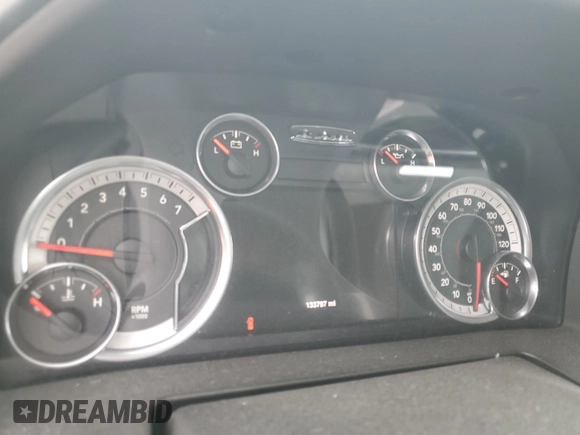 2016 Ram 1500 Outdoorsman z VIN 1C6RR7GT5GS290165, wystawiony jako Copart lot #44628465 z przebiegiem 133 797 mil mil oraz Szkoda całkowita • Salvage title. Historia ofert i sprzedaży dostępna na DreamBid. Obrazek 9.