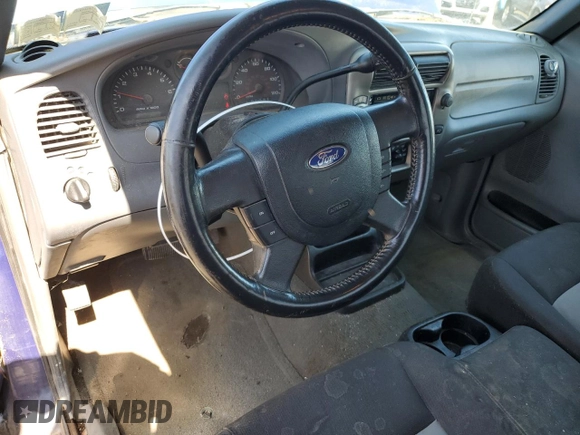2005 Ford Ranger XLT z VIN 1FTZR45E95PA63265, wystawiony jako Copart lot #51504315 z przebiegiem 138 940 mil mil oraz Czysty tytuł • Clean title. Historia ofert i sprzedaży dostępna na DreamBid. Obrazek 8.