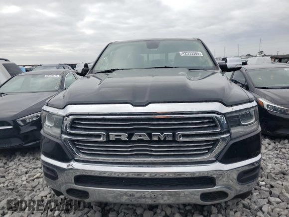 2019 Ram 1500 Laramie with VIN 1C6SRFDT2KN751846, listed as a Copart auction lot 42553385 with 200,127 mi miles and Clean Title. Bid and sale history available at carsss.com. Image 5.