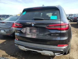 2021 BMW X5 xDrive40i with VIN 5UXCR6C04M9F81605, listed as a Copart auction lot 48498475 with 121,765 mi miles and Clean Title. Bid and sale history available at carsss.com. Image 6.
