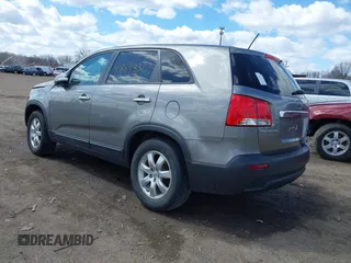 2012 Kia Sorento LX with VIN 5XYKT3A13CG283758, listed as a IAAI auction lot 41869331 with 192,187 mi miles. Bid and sale history available at carsss.com. Image 3.
