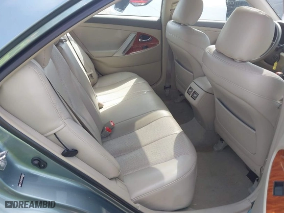 2009 Toyota Camry with VIN 4T1BE46KX9U887960, listed as a IAAI auction lot 41727053 with 130,300 mi miles. Bid and sale history available at carsss.com. Image 8.