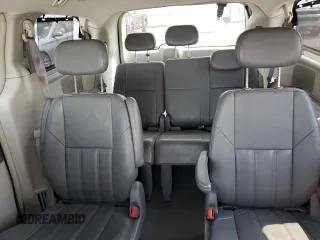 2008 Chrysler Town & Country Touring with VIN 2A8HR54P78R817277, listed as a Copart auction lot 60281205 with 141,380 mi miles and Salvage title. Bid and sale history available at DreamBid. Image 10.