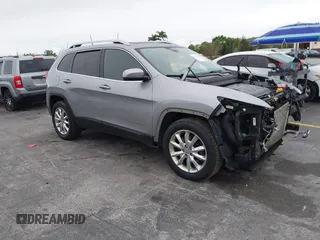 2017 Jeep Cherokee Limited with VIN 1C4PJMDS4HW613200, listed as a IAAI auction lot 41638978 with 81,356 mi miles. Bid and sale history available at carsss.com. Image 1.