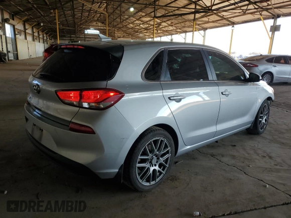 2020 Hyundai Elantra GT with VIN KMHH35LE8LU137372, listed as a Copart auction lot 73530014 with 239,912 mi miles and Salvage Title. Bid and sale history available at carsss.com. Image 3.