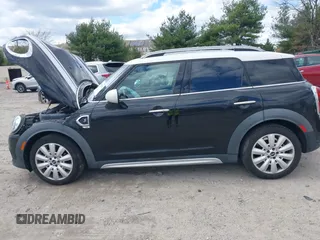 2019 MINI Countryman Cooper S z VIN WMZYT3C53K3E97116, wystawiony jako IAAI lot #42059638 z przebiegiem 72 951 mil mil oraz . Historia ofert i sprzedaży dostępna na DreamBid. Obrazek 14.