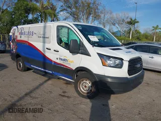 2019 Ford Transit Passenger XL with VIN 1FBZX2YM2KKA81620, listed as a IAAI auction lot 41419895 with 189,196 mi miles. Bid and sale history available at carsss.com. Image 1.