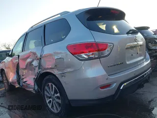 2013 Nissan Pathfinder SV with VIN 5N1AR2MM0DC638476, listed as a IAAI auction lot 41413391 with 120,743 mi miles. Bid and sale history available at carsss.com. Image 3.