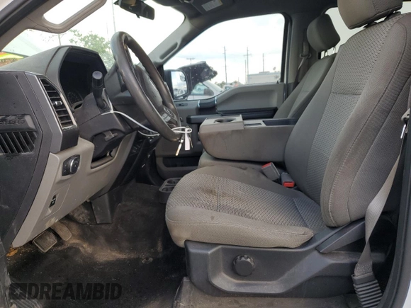 2018 Ford F-150 XL z VIN 1FTFW1EGXJFA01627, wystawiony jako Copart lot #62281115 z przebiegiem 216 250 mil mil oraz Szkoda całkowita • Salvage title. Historia ofert i sprzedaży dostępna na DreamBid. Obrazek 7.