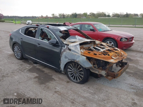 2017 Kia Cadenza Premium z VIN KNALC4J18H5036467, wystawiony jako IAAI lot #39302671 z przebiegiem Nie podano mil oraz . Historia ofert i sprzedaży dostępna na DreamBid. Obrazek 1.